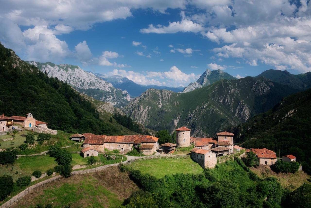 הוילה Villahormes El Pedroso De Llanes מראה חיצוני תמונה