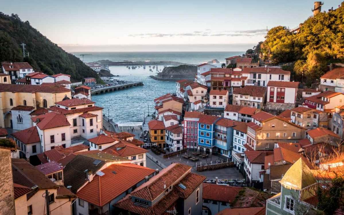 הוילה Villahormes El Pedroso De Llanes מראה חיצוני תמונה